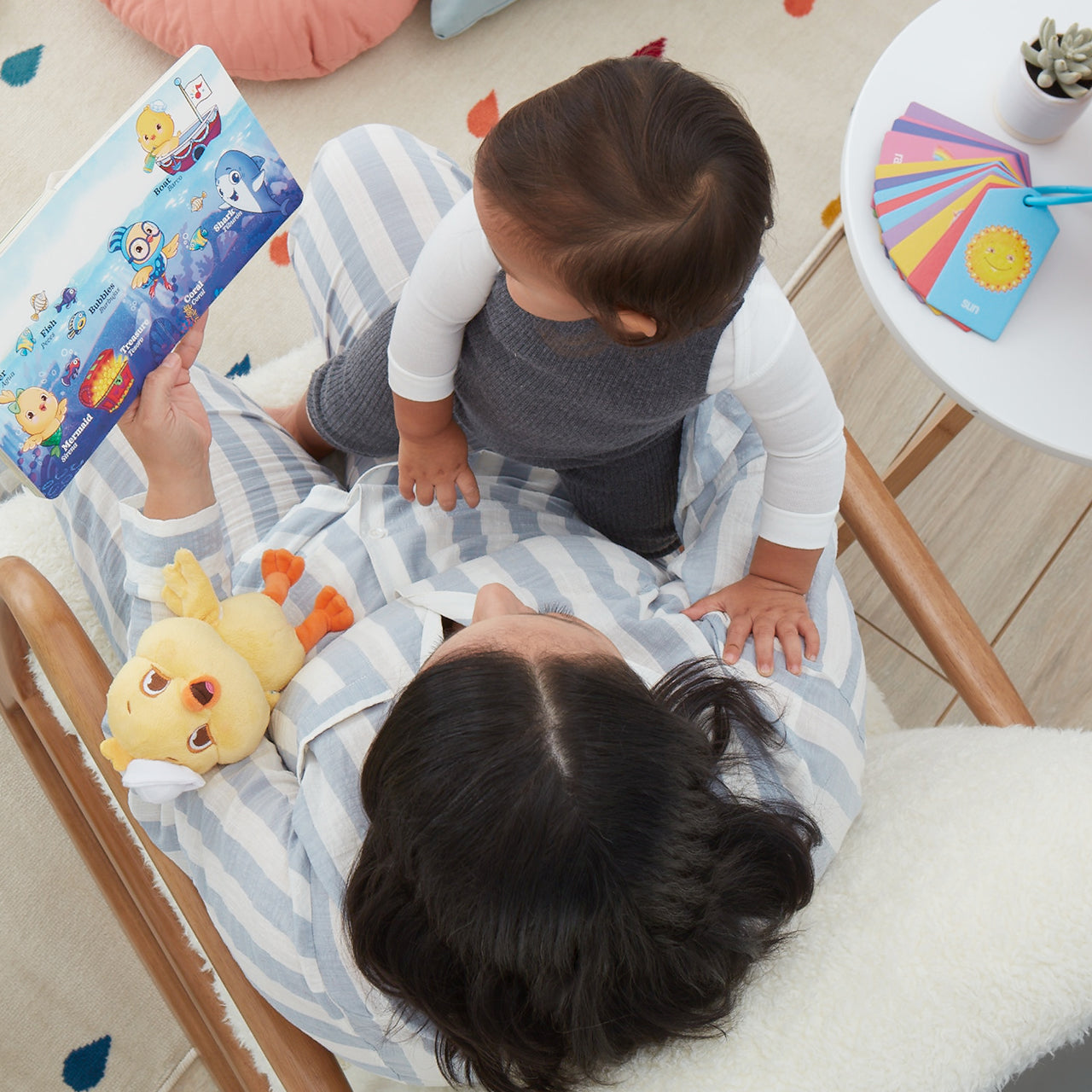 First Words / Primeras Palabras On-the-Go Kit: Stroller Cards & First 100 Words Book