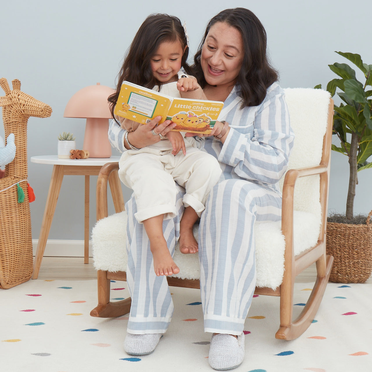 Nicky Superpack: 2 Interactive Books + Los Pollitos Book + Plush